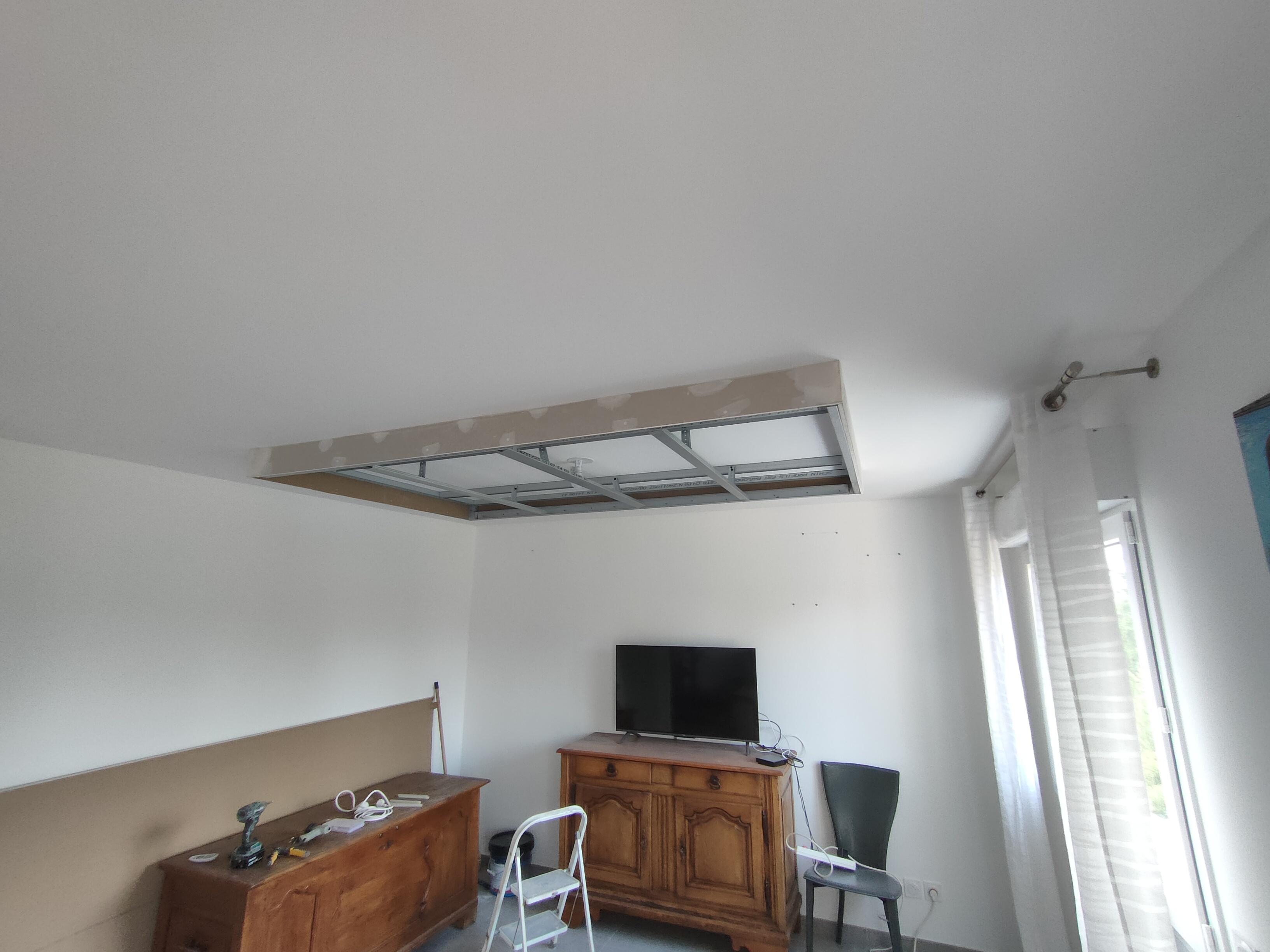 Faux plafond LED avant — Montrevel-en-Bresse